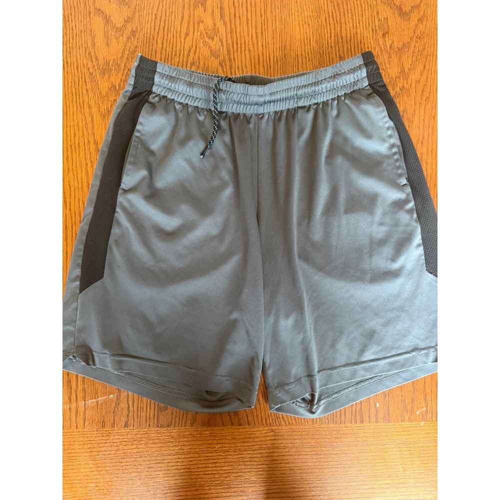 Tek Gear Dry Tek Mens Gray Athletic Shorts Mesh Side Panels Size Medium